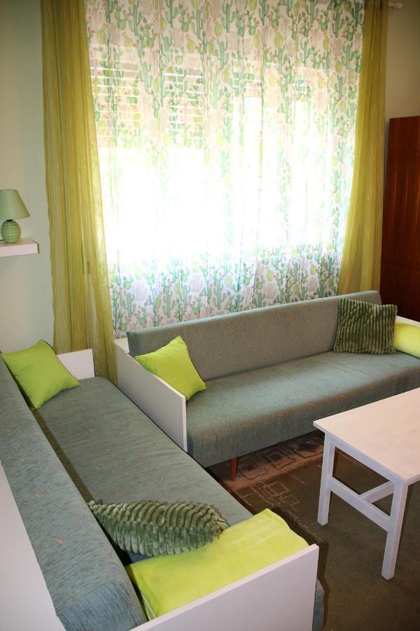 Green Cactus Rooms - Unique And Cozy House Senta Екстериор снимка
